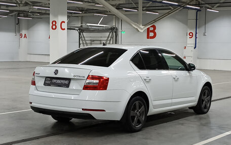 Skoda Octavia, 2019 год, 1 990 000 рублей, 5 фотография