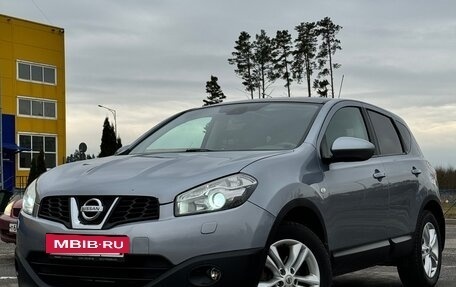 Nissan Qashqai, 2010 год, 920 000 рублей, 2 фотография