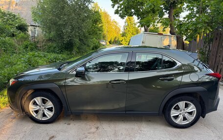Lexus UX I, 2019 год, 2 750 000 рублей, 7 фотография