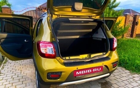 Renault Sandero II рестайлинг, 2015 год, 915 000 рублей, 16 фотография