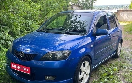 Mazda Demio III (DE), 2002 год, 305 000 рублей, 1 фотография