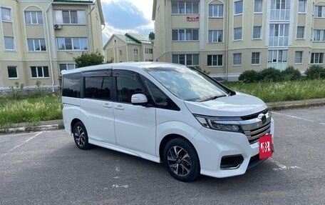 Honda Stepwgn IV, 2020 год, 2 460 000 рублей, 3 фотография