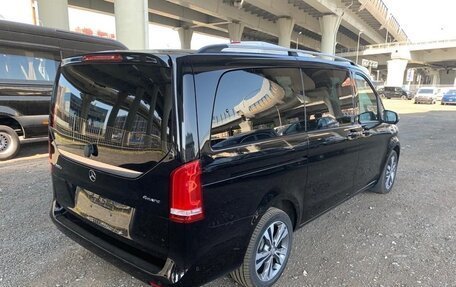 Mercedes-Benz V-Класс, 2018 год, 3 750 000 рублей, 6 фотография