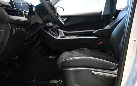 Chery Tiggo 4 I рестайлинг, 2025 год, 2 440 000 рублей, 17 фотография