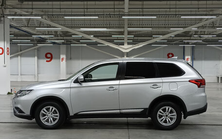 Mitsubishi Outlander III рестайлинг 3, 2019 год, 2 149 000 рублей, 12 фотография