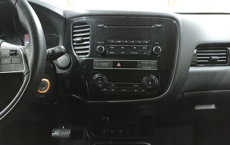 Mitsubishi Outlander III рестайлинг 3, 2019 год, 2 149 000 рублей, 19 фотография