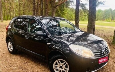Renault Sandero I, 2011 год, 390 000 рублей, 1 фотография