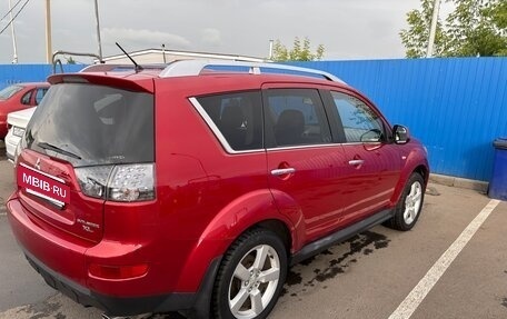 Mitsubishi Outlander III рестайлинг 3, 2008 год, 1 100 000 рублей, 4 фотография