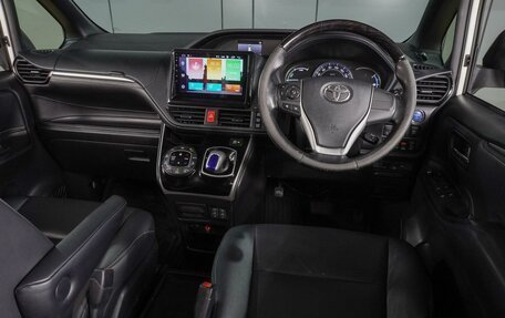 Toyota Esquire I, 2016 год, 2 169 000 рублей, 5 фотография