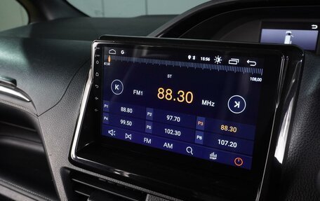 Toyota Esquire I, 2016 год, 2 169 000 рублей, 21 фотография