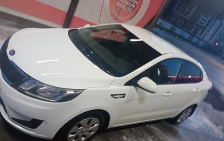 KIA Rio III рестайлинг, 2013 год, 2 000 000 рублей, 4 фотография