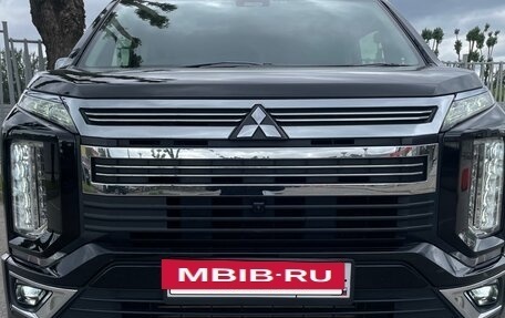 Mitsubishi Delica V, 2019 год, 4 100 000 рублей, 2 фотография