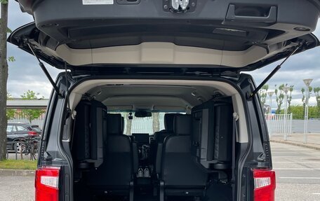 Mitsubishi Delica V, 2019 год, 4 100 000 рублей, 13 фотография