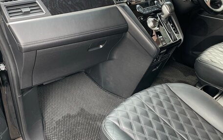 Mitsubishi Delica V, 2019 год, 4 100 000 рублей, 19 фотография