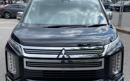 Mitsubishi Delica V, 2019 год, 4 100 000 рублей, 11 фотография