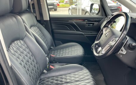 Mitsubishi Delica V, 2019 год, 4 100 000 рублей, 15 фотография
