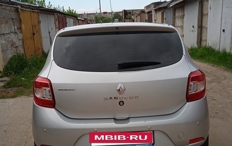 Renault Sandero II рестайлинг, 2015 год, 575 000 рублей, 14 фотография