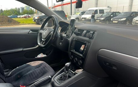 Volkswagen Jetta VI, 2015 год, 900 800 рублей, 9 фотография