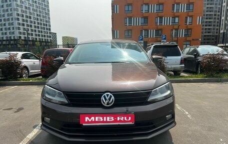 Volkswagen Jetta VI, 2015 год, 900 800 рублей, 5 фотография