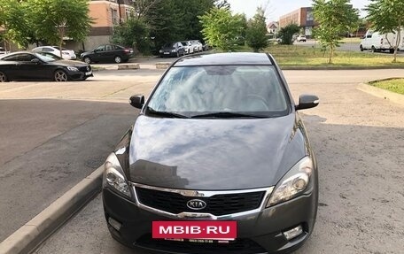 KIA cee'd I рестайлинг, 2012 год, 1 300 000 рублей, 2 фотография