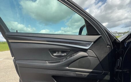 BMW 5 серия, 2013 год, 2 200 000 рублей, 13 фотография