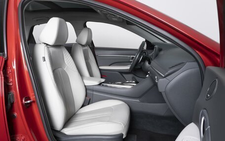 Hyundai Sonata VIII, 2019 год, 2 370 000 рублей, 13 фотография