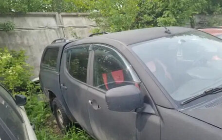 Mitsubishi L200 IV рестайлинг, 2010 год, 810 000 рублей, 2 фотография