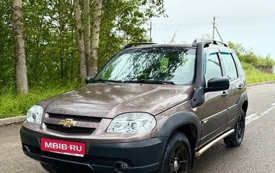 Chevrolet Niva I рестайлинг, 2017 год, 680 000 рублей, 1 фотография