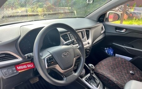 Hyundai Solaris II рестайлинг, 2019 год, 1 270 000 рублей, 5 фотография