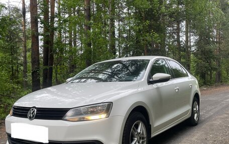 Volkswagen Jetta VI, 2013 год, 1 050 000 рублей, 4 фотография