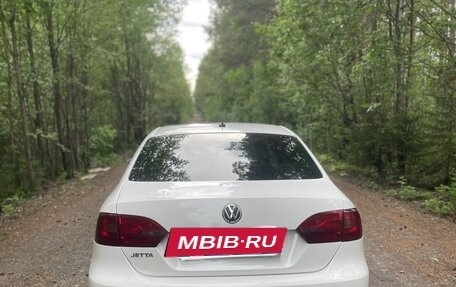 Volkswagen Jetta VI, 2013 год, 1 050 000 рублей, 8 фотография