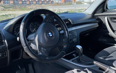 BMW 1 серия, 2011 год, 895 000 рублей, 6 фотография