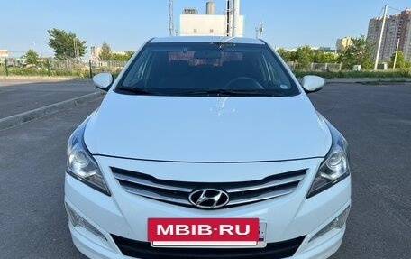 Hyundai Solaris II рестайлинг, 2016 год, 1 250 000 рублей, 2 фотография