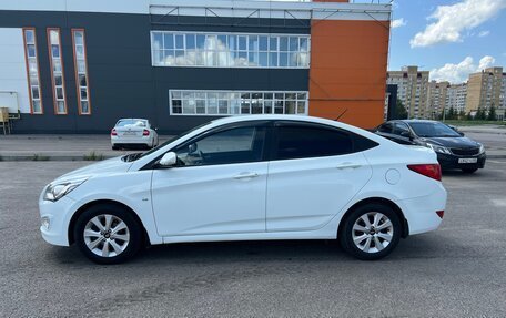 Hyundai Solaris II рестайлинг, 2016 год, 1 250 000 рублей, 3 фотография