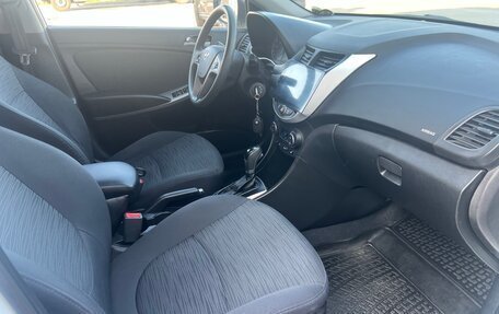 Hyundai Solaris II рестайлинг, 2016 год, 1 250 000 рублей, 11 фотография