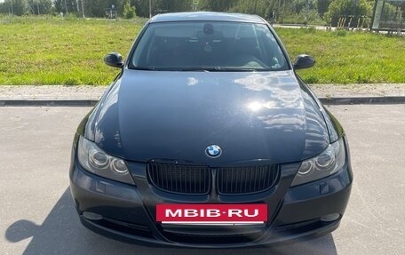BMW 3 серия, 2008 год, 1 000 000 рублей, 2 фотография