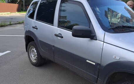 Chevrolet Niva I рестайлинг, 2013 год, 420 000 рублей, 2 фотография