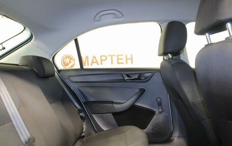 Skoda Rapid I, 2018 год, 1 065 000 рублей, 11 фотография