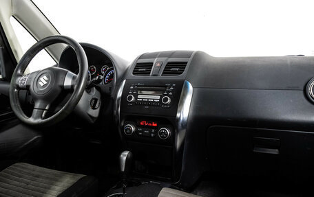 Suzuki SX4 II рестайлинг, 2010 год, 699 000 рублей, 9 фотография