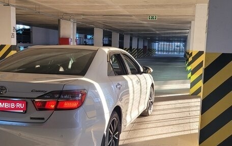 Toyota Camry, 2016 год, 2 500 000 рублей, 5 фотография