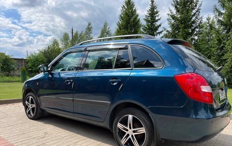 Skoda Fabia II, 2011 год, 720 000 рублей, 1 фотография