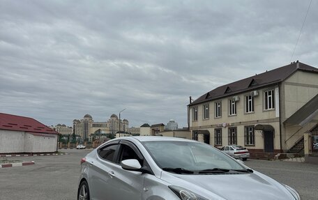 Hyundai Elantra V, 2011 год, 699 000 рублей, 3 фотография