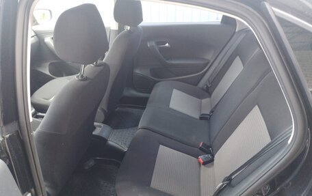 Volkswagen Polo VI (EU Market), 2013 год, 830 000 рублей, 11 фотография