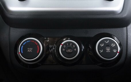 KIA Rio III рестайлинг, 2016 год, 984 000 рублей, 21 фотография
