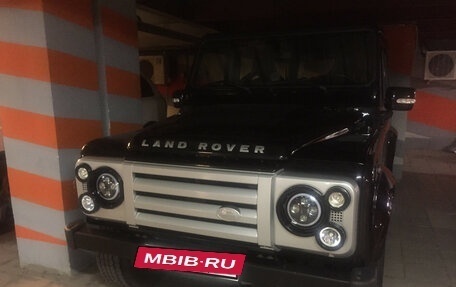 Land Rover Defender I, 2008 год, 3 450 000 рублей, 2 фотография