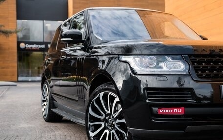 Land Rover Range Rover IV рестайлинг, 2015 год, 4 350 000 рублей, 8 фотография