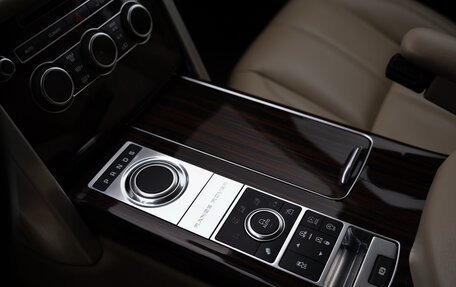 Land Rover Range Rover IV рестайлинг, 2015 год, 4 350 000 рублей, 17 фотография