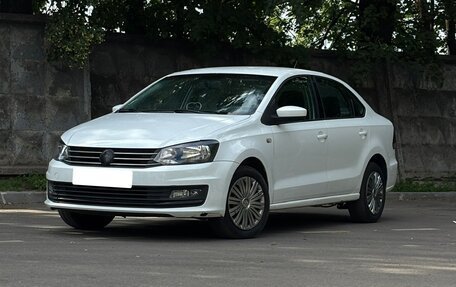 Volkswagen Polo VI (EU Market), 2018 год, 930 000 рублей, 1 фотография