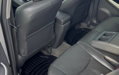 Toyota Prius, 2009 год, 1 090 000 рублей, 15 фотография