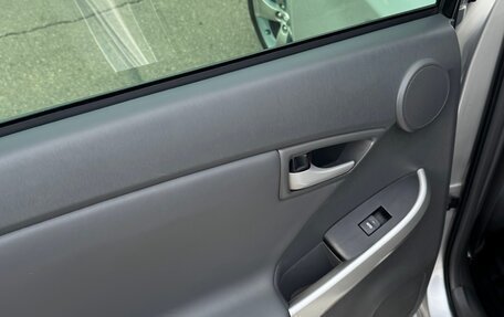 Toyota Prius, 2009 год, 1 090 000 рублей, 16 фотография